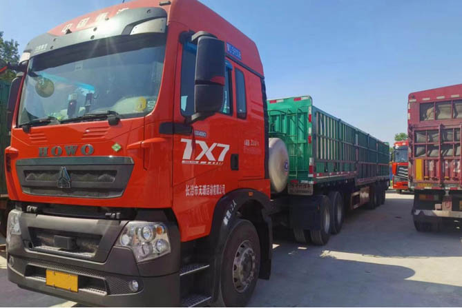 节气高效、赚钱有道！豪沃TX7燃气车是山西卡友王师傅的“底牌”