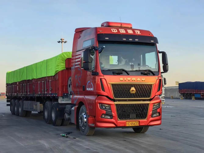 宁夏卡友李师傅：“技术控”买了两辆汕德卡燃气车