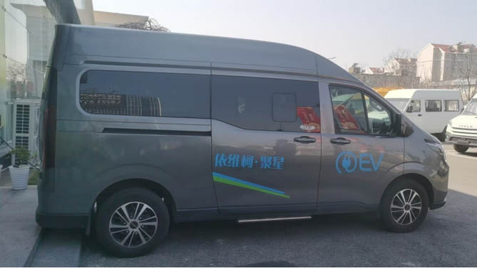 奶爸带娃选车力荐，依维柯聚星EV，省钱省油又好开