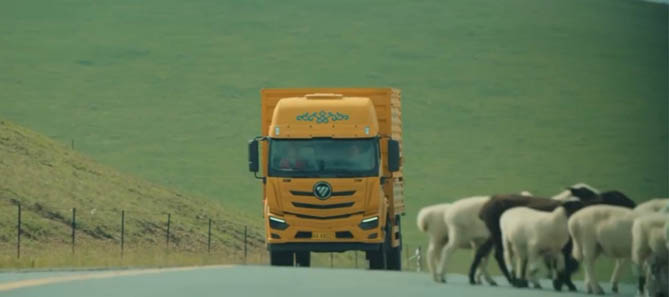 护航千里货运征程，欧曼银河3助卡友劲闯“天涯”